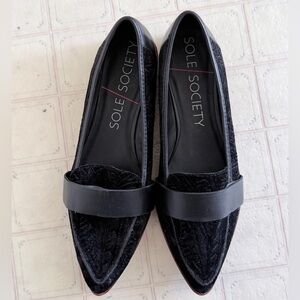 Sole Society Black Velvet Strap Loafers Size: 10